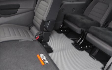 Ford Tourneo Connect II рестайлинг, 2019 год, 1 950 000 рублей, 13 фотография