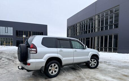 Toyota Land Cruiser Prado 120 рестайлинг, 2006 год, 1 600 000 рублей, 4 фотография