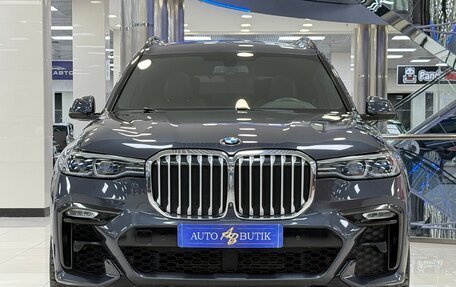 BMW X7, 2019 год, 7 250 000 рублей, 2 фотография