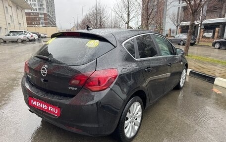 Opel Astra J, 2010 год, 540 000 рублей, 4 фотография