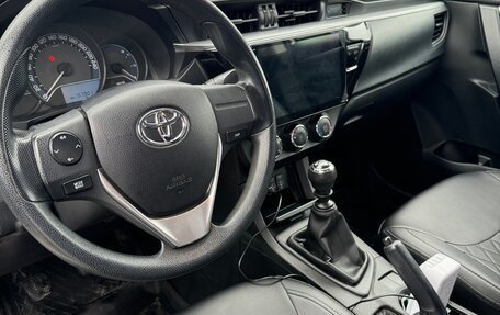 Toyota Corolla, 2014 год, 1 380 000 рублей, 4 фотография