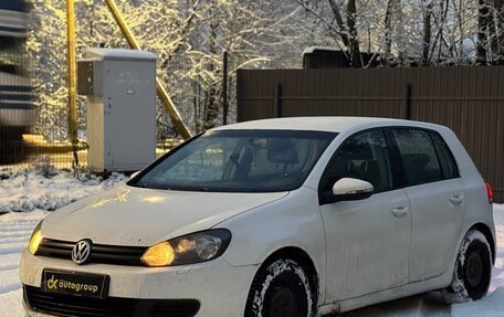 Volkswagen Golf VI, 2011 год, 600 000 рублей, 1 фотография