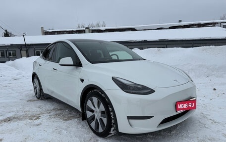 Tesla Model Y I, 2022 год, 6 850 000 рублей, 1 фотография