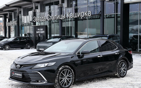 Toyota Camry, 2023 год, 3 620 000 рублей, 1 фотография