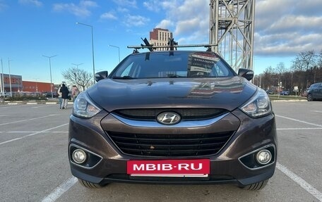 Hyundai ix35 I рестайлинг, 2013 год, 890 000 рублей, 9 фотография