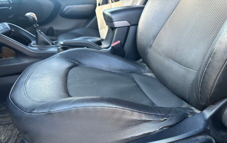 Hyundai ix35 I рестайлинг, 2013 год, 890 000 рублей, 17 фотография