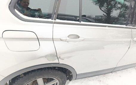 Volkswagen Tiguan II, 2019 год, 2 000 000 рублей, 3 фотография