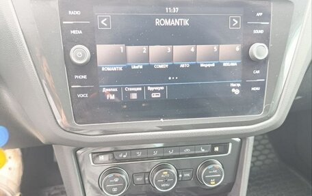 Volkswagen Tiguan II, 2019 год, 2 000 000 рублей, 9 фотография