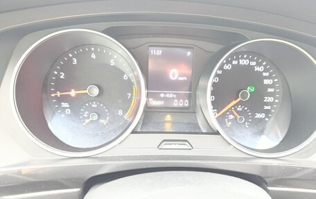 Volkswagen Tiguan II, 2019 год, 2 000 000 рублей, 10 фотография