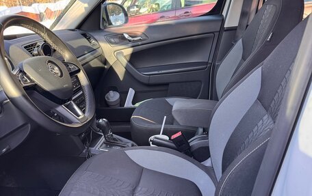 Skoda Yeti I рестайлинг, 2018 год, 1 590 000 рублей, 20 фотография