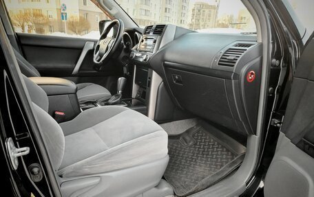 Toyota Land Cruiser Prado 150 рестайлинг 2, 2012 год, 3 100 000 рублей, 11 фотография