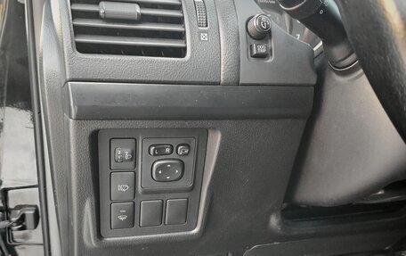 Toyota Land Cruiser Prado 150 рестайлинг 2, 2012 год, 3 100 000 рублей, 22 фотография