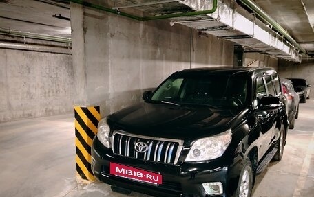 Toyota Land Cruiser Prado 150 рестайлинг 2, 2012 год, 3 100 000 рублей, 25 фотография