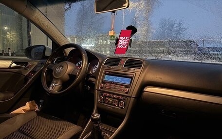 Volkswagen Golf VI, 2011 год, 600 000 рублей, 11 фотография