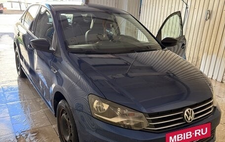 Volkswagen Polo VI (EU Market), 2017 год, 1 000 000 рублей, 2 фотография