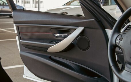 BMW 3 серия, 2017 год, 1 955 000 рублей, 12 фотография