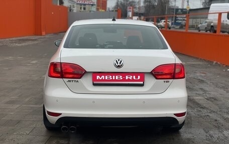 Volkswagen Jetta VI, 2012 год, 945 000 рублей, 4 фотография