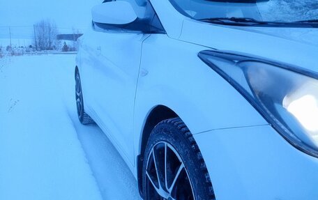 Hyundai Elantra V, 2015 год, 850 000 рублей, 2 фотография