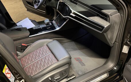 Audi RS 6, 2023 год, 16 800 000 рублей, 12 фотография