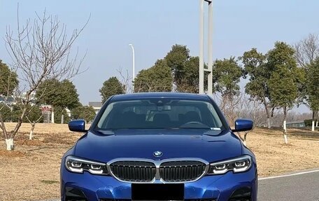 BMW 3 серия, 2022 год, 2 992 000 рублей, 2 фотография