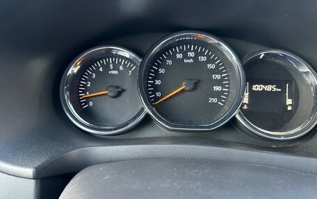 Renault Logan II, 2020 год, 840 000 рублей, 13 фотография