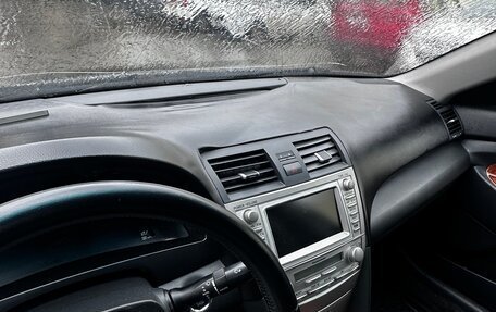 Toyota Camry, 2010 год, 900 000 рублей, 22 фотография