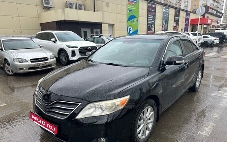 Toyota Camry, 2010 год, 900 000 рублей, 13 фотография