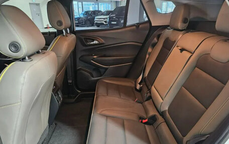 Chevrolet Trax, 2023 год, 1 650 000 рублей, 9 фотография