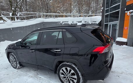 Toyota RAV4, 2020 год, 4 000 000 рублей, 2 фотография