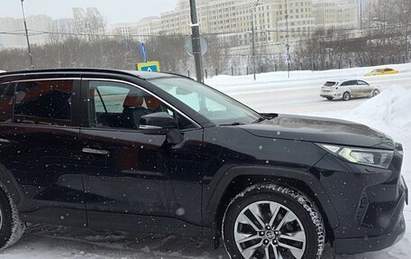 Toyota RAV4, 2020 год, 4 000 000 рублей, 7 фотография