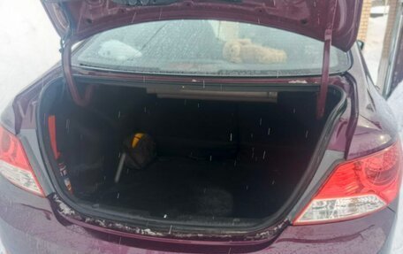 Hyundai Solaris II рестайлинг, 2013 год, 700 000 рублей, 3 фотография