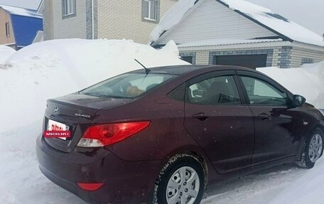 Hyundai Solaris II рестайлинг, 2013 год, 700 000 рублей, 2 фотография