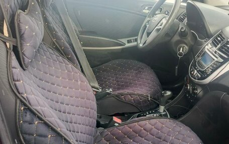 Hyundai Solaris II рестайлинг, 2013 год, 700 000 рублей, 10 фотография