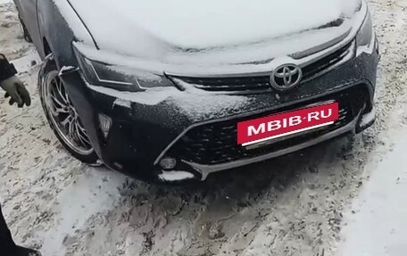 Toyota Camry, 2012 год, 1 000 000 рублей, 2 фотография
