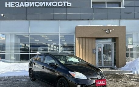 Toyota Prius, 2014 год, 1 010 000 рублей, 1 фотография