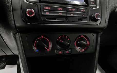 Volkswagen Polo VI (EU Market), 2013 год, 795 000 рублей, 17 фотография