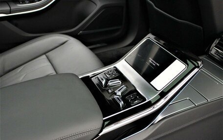 Audi A8, 2025 год, 20 490 000 рублей, 21 фотография