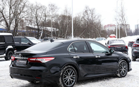 Toyota Camry, 2023 год, 3 620 000 рублей, 5 фотография