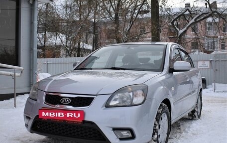 KIA Rio II, 2011 год, 739 000 рублей, 5 фотография