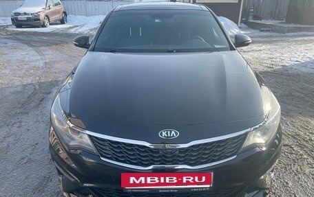 KIA Optima IV, 2018 год, 2 200 000 рублей, 5 фотография