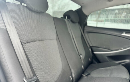 Hyundai Solaris II рестайлинг, 2013 год, 939 000 рублей, 10 фотография