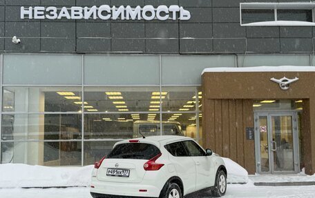 Nissan Juke II, 2011 год, 880 000 рублей, 3 фотография