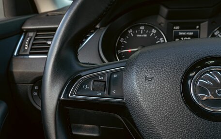 Skoda Octavia, 2017 год, 1 395 000 рублей, 10 фотография