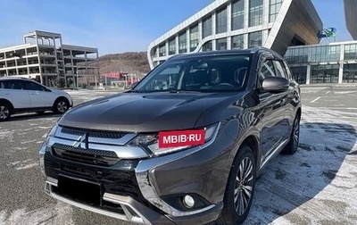 Mitsubishi Outlander III рестайлинг 3, 2022 год, 1 800 000 рублей, 1 фотография