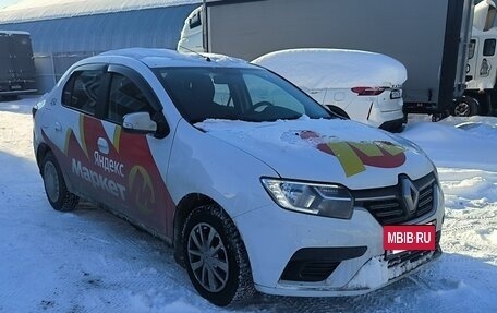Renault Logan II, 2022 год, 635 000 рублей, 2 фотография