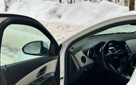 Chevrolet Cruze II, 2012 год, 700 000 рублей, 12 фотография