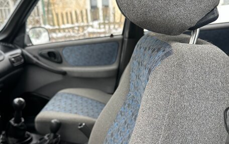 Chevrolet Niva I рестайлинг, 2005 год, 420 000 рублей, 12 фотография