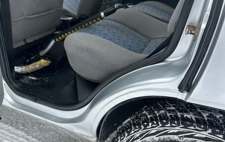 Chevrolet Niva I рестайлинг, 2005 год, 420 000 рублей, 25 фотография