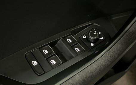 Skoda Karoq I, 2025 год, 3 230 000 рублей, 22 фотография