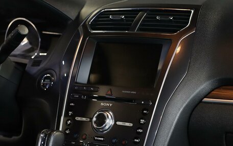 Ford Explorer VI, 2018 год, 2 899 000 рублей, 15 фотография